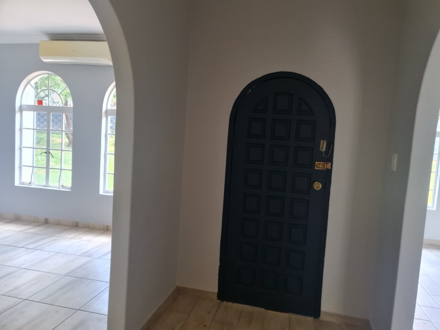 4 Bedroom Property for Sale in Protea Park North West